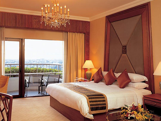 家用電動(dòng)窗簾案例